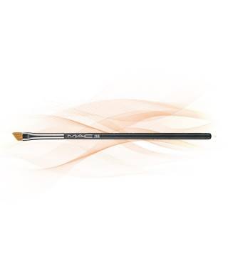 MAC 266 Angle Brush