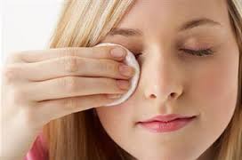 Institut Esthederm Osmoclean Essential Eyes MakeUp Remover :